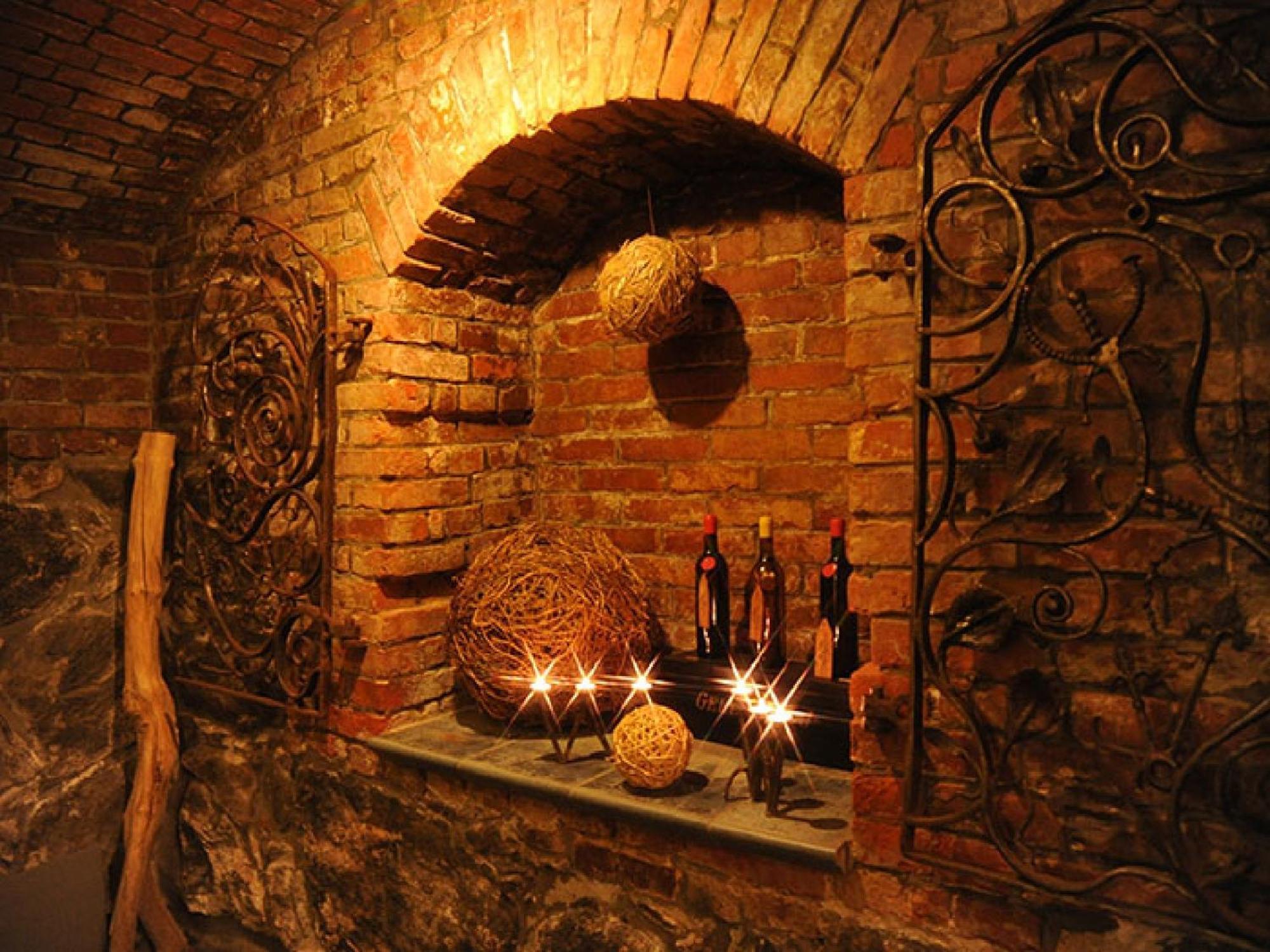 Отель Weinhaus Woehler Шверин Экстерьер фото