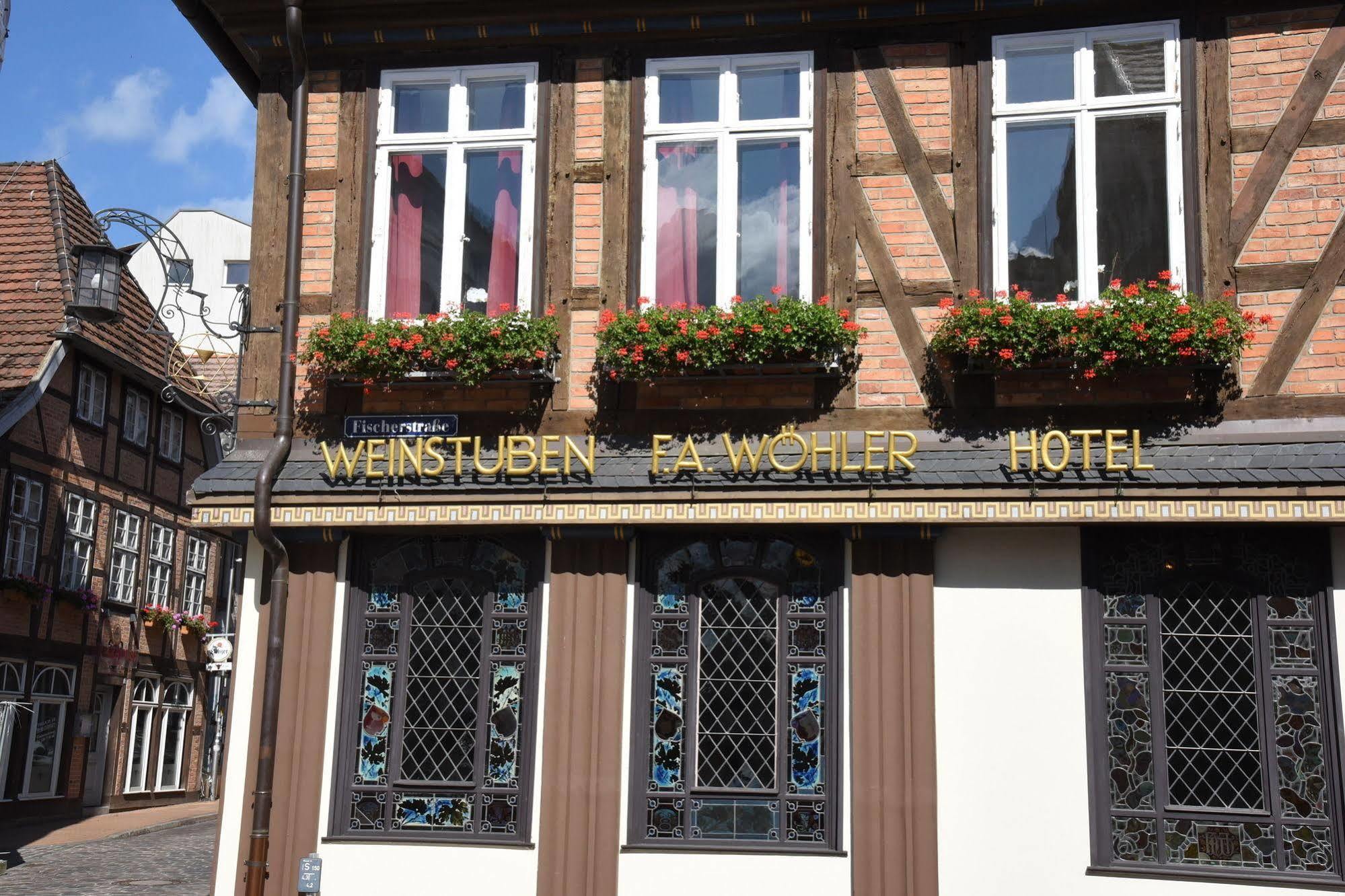 Отель Weinhaus Woehler Шверин Экстерьер фото